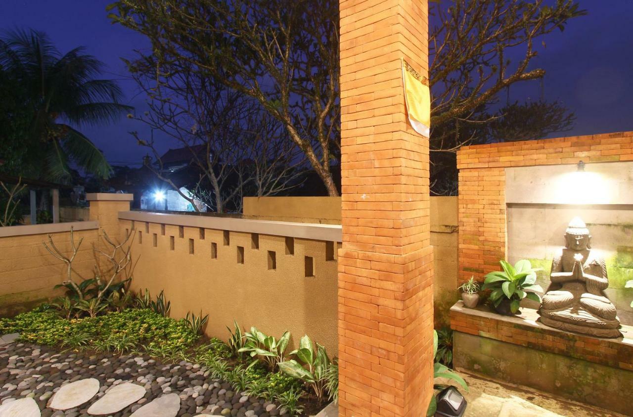 Utu Homestay ウブド エクステリア 写真